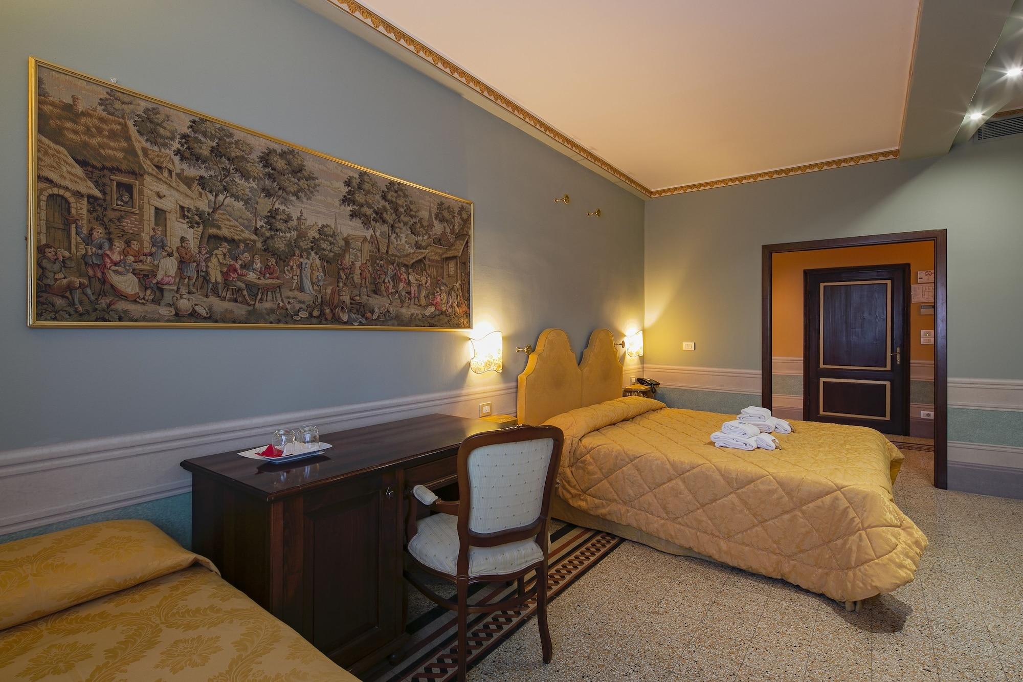 I Portici Hotel - Residenza D'Epoca Ареццо Екстер'єр фото