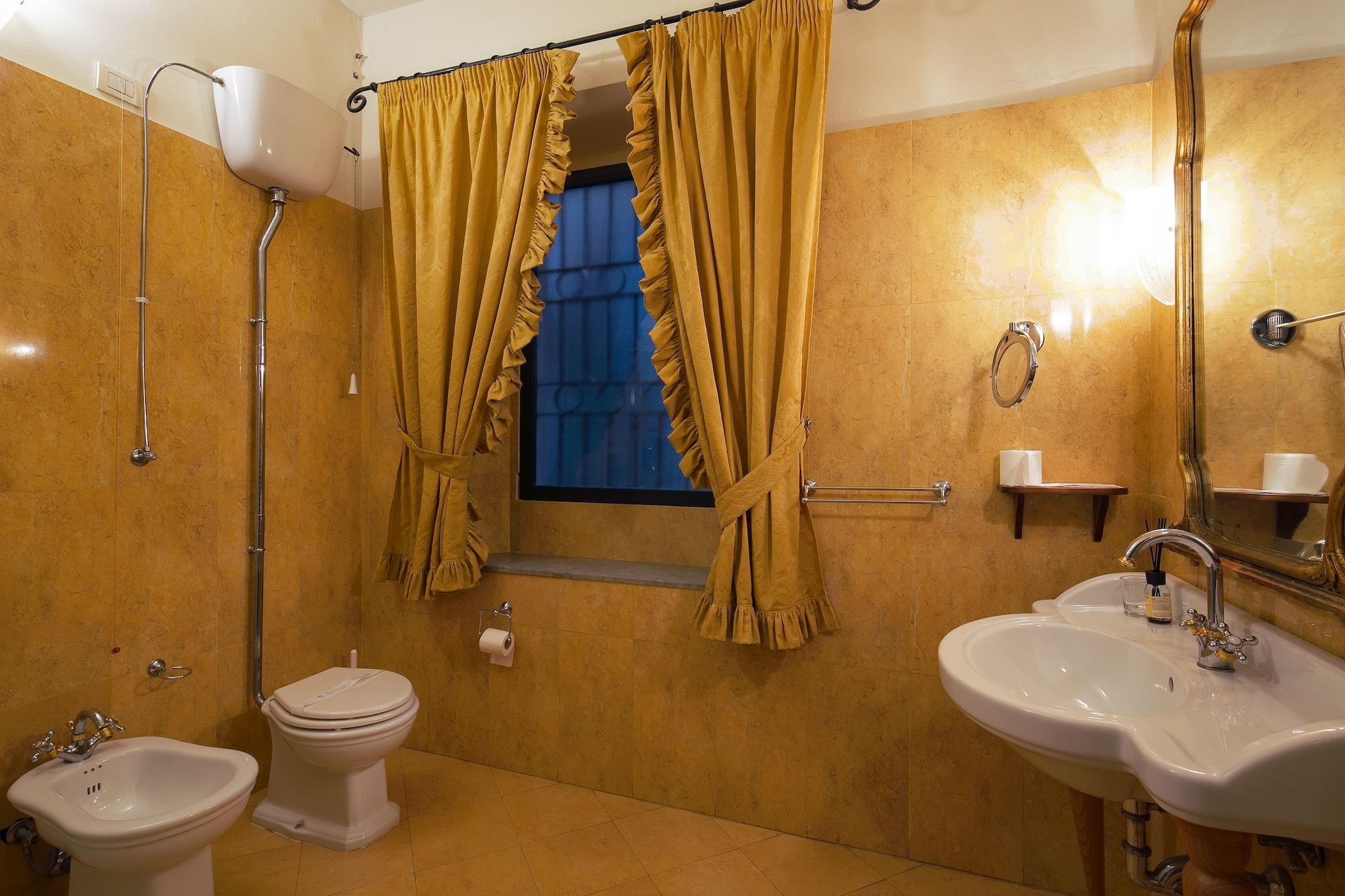 I Portici Hotel - Residenza D'Epoca Ареццо Екстер'єр фото